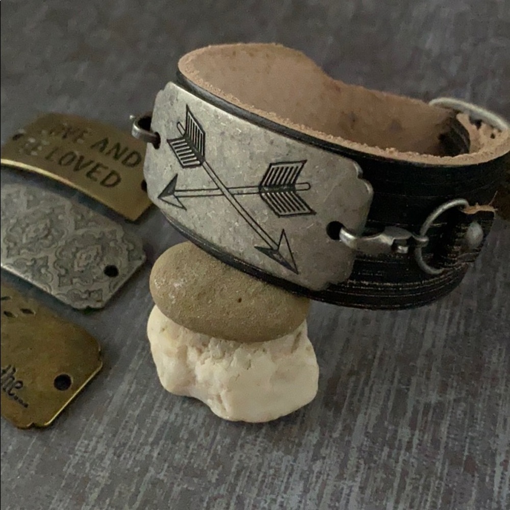 Leather Bracelet 5 Pc Interchangeable Sentiments - image 3